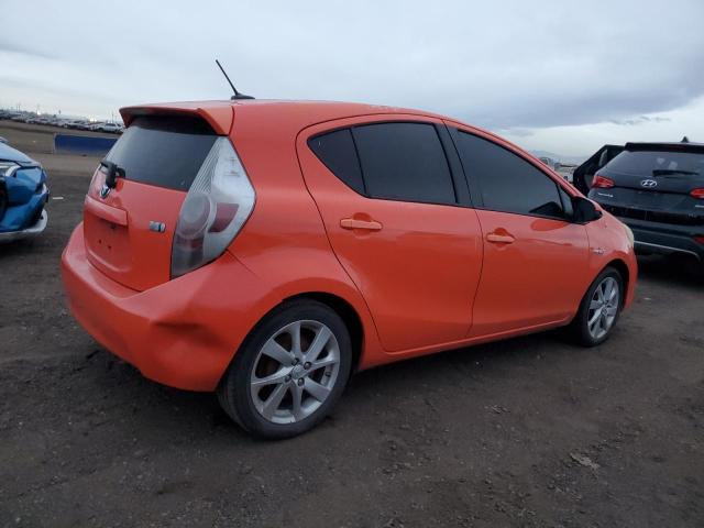 Photo 2 VIN: JTDKDTB30C1010130 - TOYOTA PRIUS C 