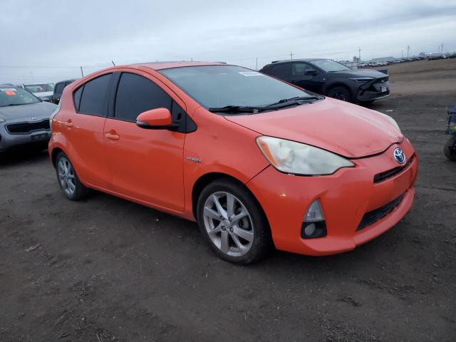 Photo 3 VIN: JTDKDTB30C1010130 - TOYOTA PRIUS C 