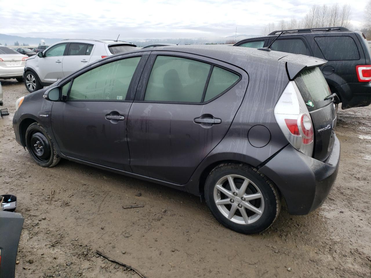 Photo 1 VIN: JTDKDTB30C1011925 - TOYOTA PRIUS 