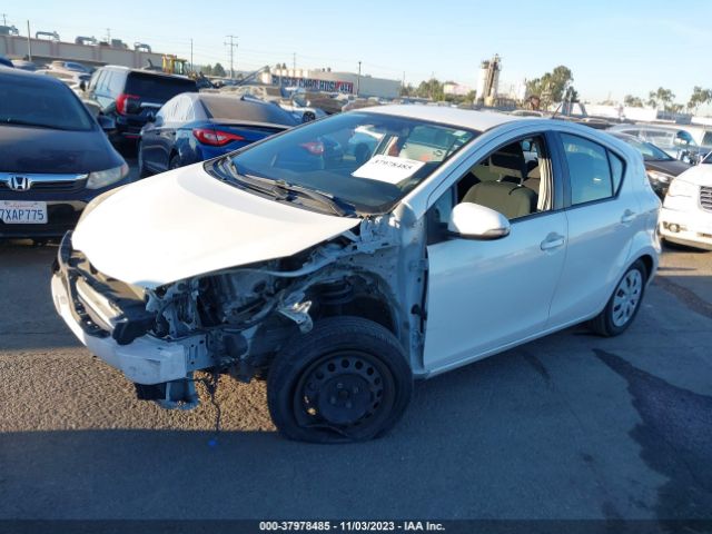 Photo 1 VIN: JTDKDTB30C1021676 - TOYOTA PRIUS C 