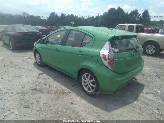 Photo 2 VIN: JTDKDTB30C1026361 - TOYOTA PRIUS C 