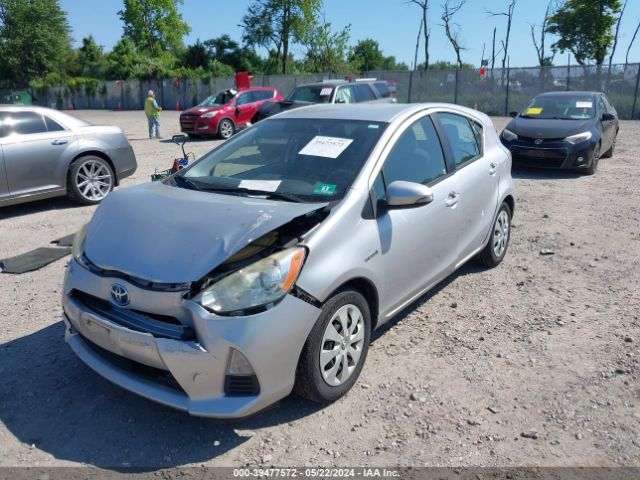 Photo 5 VIN: JTDKDTB30C1502088 - TOYOTA PRIUS C 