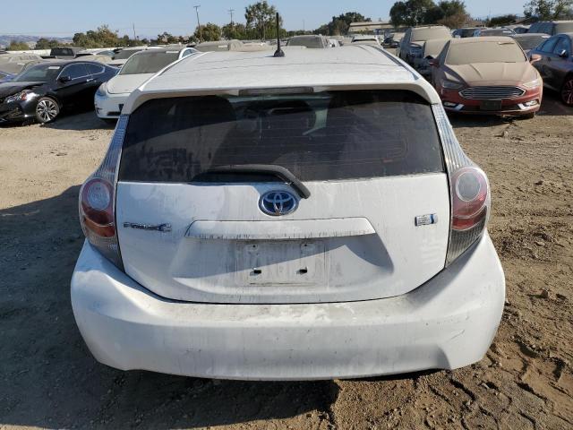 Photo 5 VIN: JTDKDTB30C1513950 - TOYOTA PRIUS C 