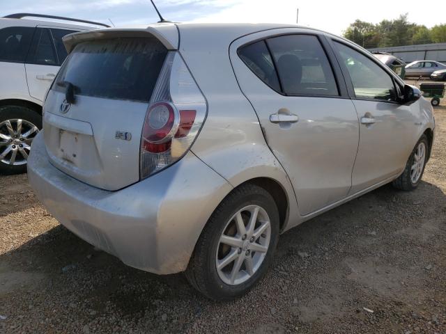 Photo 3 VIN: JTDKDTB30C1515925 - TOYOTA PRIUS C 