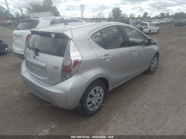 Photo 3 VIN: JTDKDTB30C1519327 - TOYOTA PRIUS C 