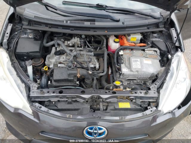 Photo 9 VIN: JTDKDTB30D1038348 - TOYOTA PRIUS C 