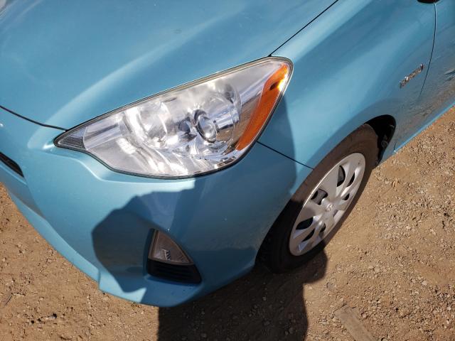 Photo 8 VIN: JTDKDTB30D1051729 - TOYOTA PRIUS C 