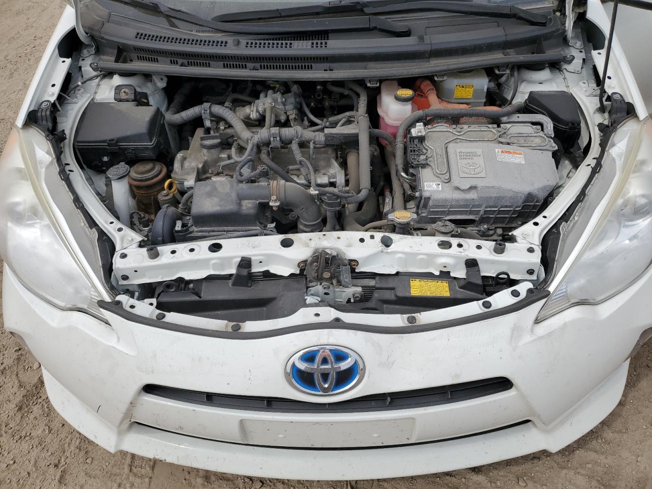 Photo 10 VIN: JTDKDTB30D1058292 - TOYOTA PRIUS 