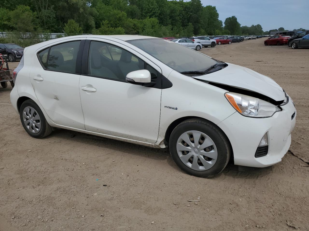 Photo 3 VIN: JTDKDTB30D1058292 - TOYOTA PRIUS 