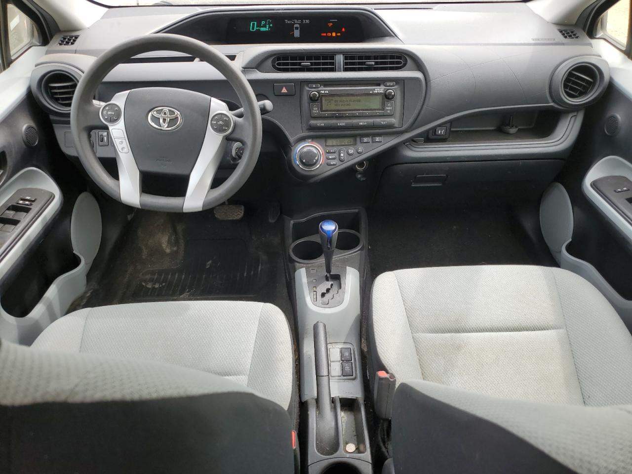 Photo 7 VIN: JTDKDTB30D1058292 - TOYOTA PRIUS 