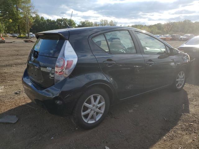 Photo 2 VIN: JTDKDTB30D1541636 - TOYOTA PRIUS C 