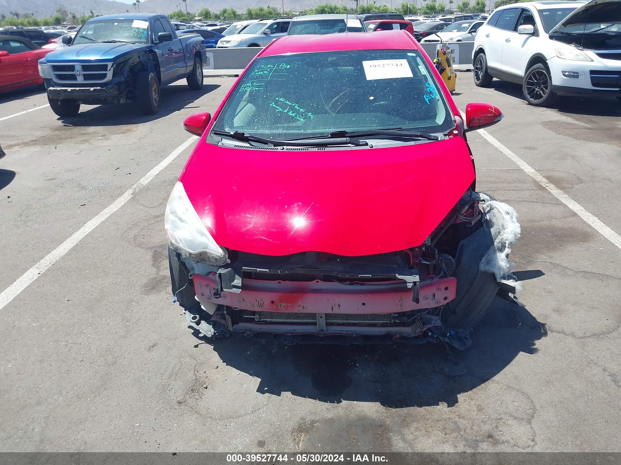 Photo 5 VIN: JTDKDTB30D1542799 - TOYOTA PRIUS C 