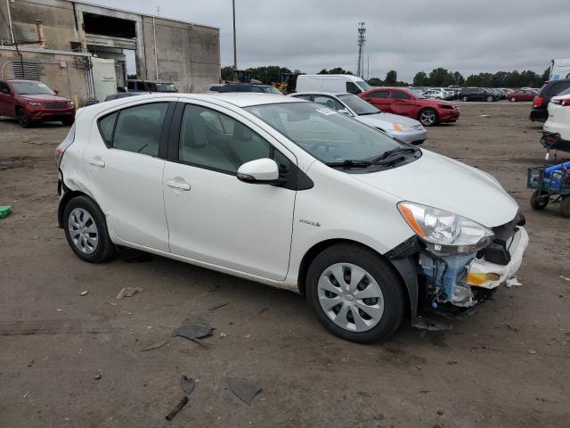 Photo 3 VIN: JTDKDTB30D1547601 - TOYOTA PRIUS C 