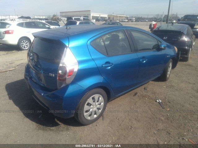 Photo 3 VIN: JTDKDTB30D1548215 - TOYOTA PRIUS C 