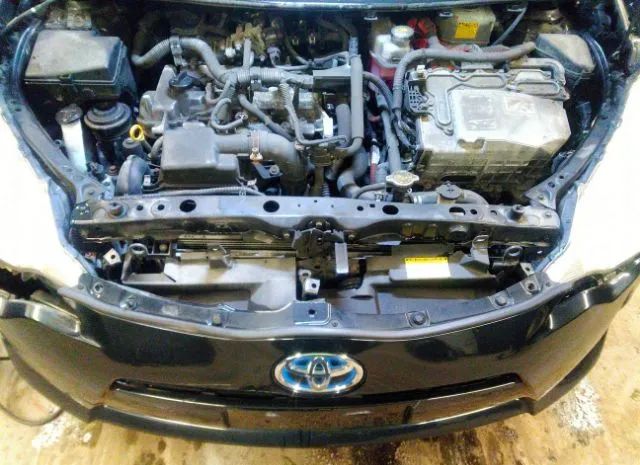 Photo 9 VIN: JTDKDTB30D1548540 - TOYOTA PRIUS C 