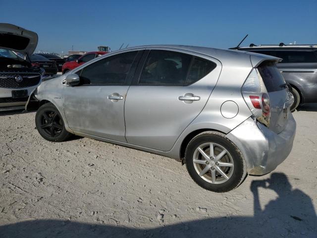 Photo 1 VIN: JTDKDTB30D1550241 - TOYOTA PRIUS 