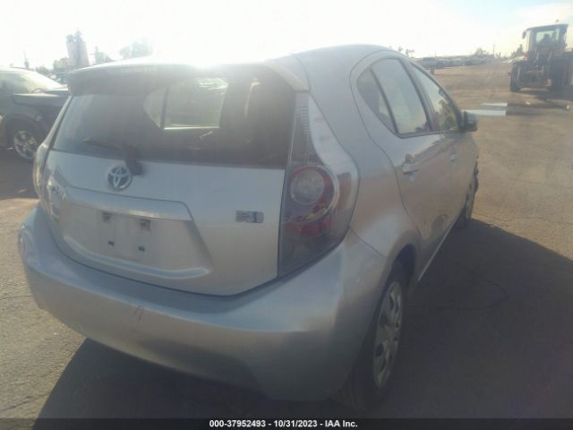 Photo 3 VIN: JTDKDTB30D1550305 - TOYOTA PRIUS C 