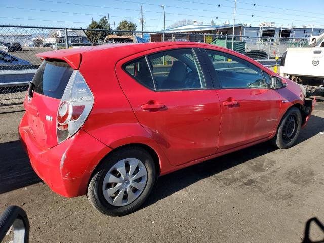 Photo 2 VIN: JTDKDTB30D1553639 - TOYOTA PRIUS C 