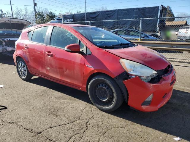 Photo 3 VIN: JTDKDTB30D1553639 - TOYOTA PRIUS C 