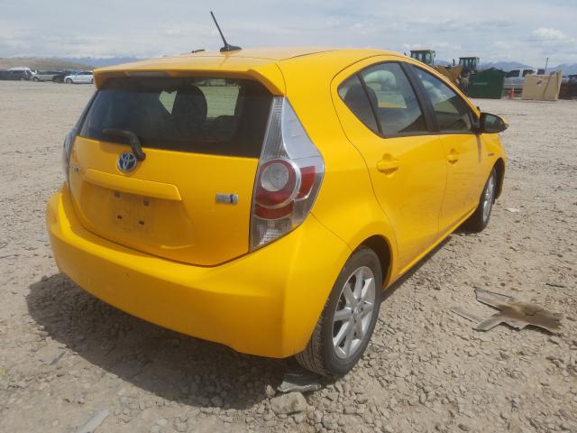 Photo 3 VIN: JTDKDTB30E1064451 - TOYOTA PRIUS C 