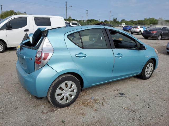 Photo 2 VIN: JTDKDTB30E1066779 - TOYOTA PRIUS C 