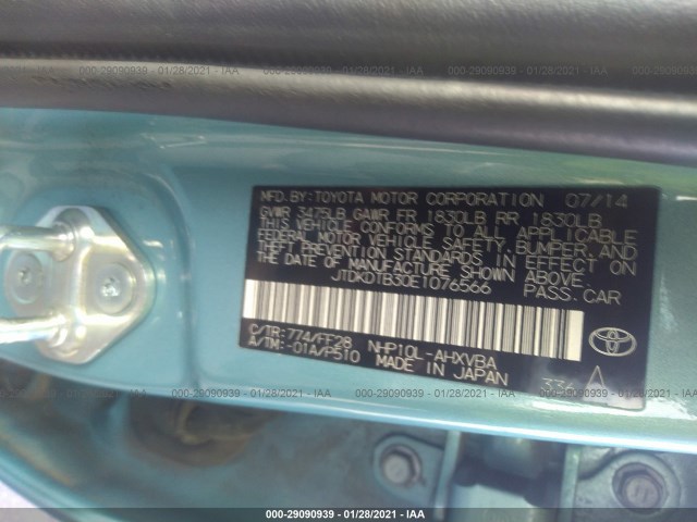 Photo 8 VIN: JTDKDTB30E1076566 - TOYOTA PRIUS C 