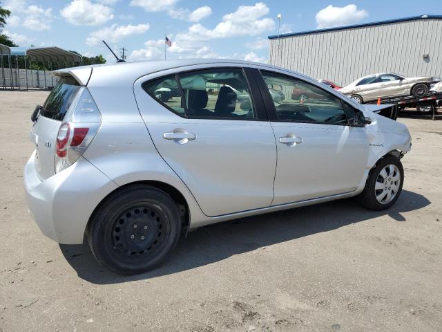 Photo 2 VIN: JTDKDTB30E1080035 - TOYOTA PRIUS 