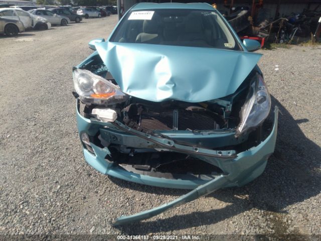 Photo 5 VIN: JTDKDTB30E1080391 - TOYOTA PRIUS C 