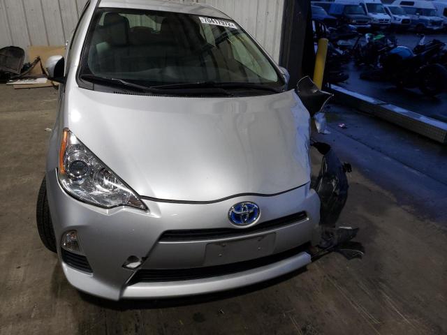 Photo 4 VIN: JTDKDTB30E1083887 - TOYOTA PRIUS C 