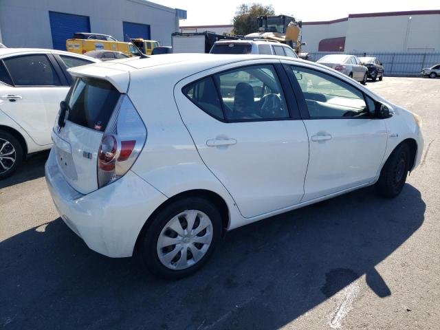 Photo 2 VIN: JTDKDTB30E1559653 - TOYOTA PRIUS C 