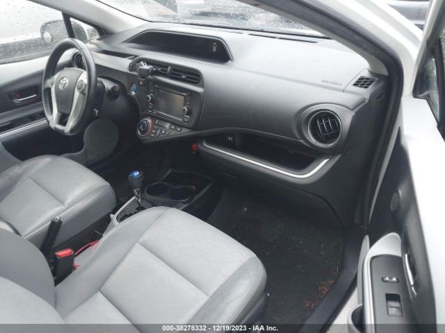 Photo 4 VIN: JTDKDTB30E1569678 - TOYOTA PRIUS C 