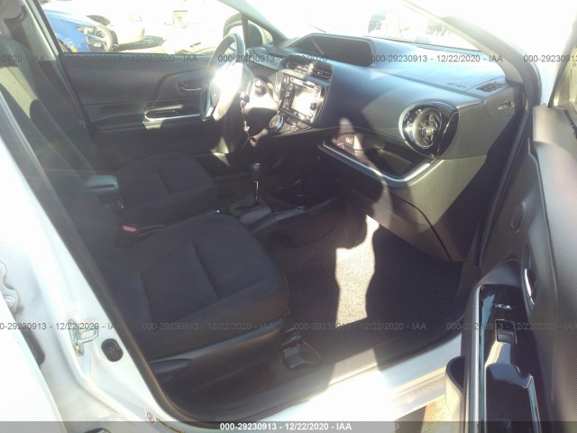 Photo 4 VIN: JTDKDTB30F1110846 - TOYOTA PRIUS C 