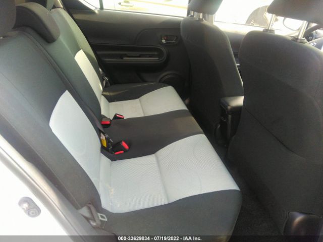 Photo 7 VIN: JTDKDTB30F1113410 - TOYOTA PRIUS C 