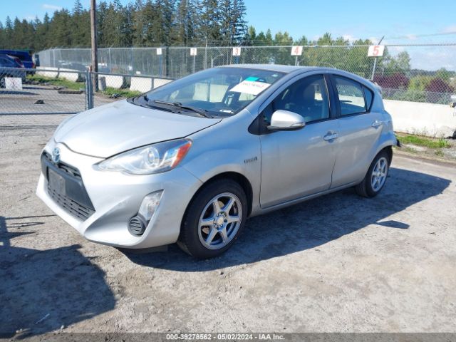 Photo 1 VIN: JTDKDTB30F1578124 - TOYOTA PRIUS C 