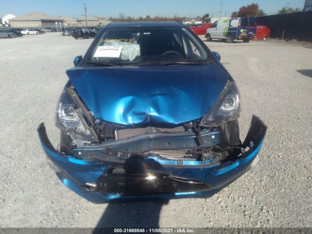 Photo 5 VIN: JTDKDTB30F1578835 - TOYOTA PRIUS C 