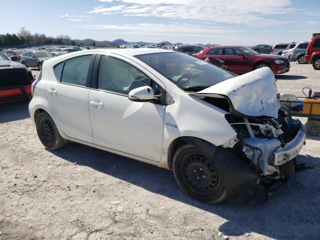 Photo 3 VIN: JTDKDTB30F1580567 - TOYOTA PRIUS C 