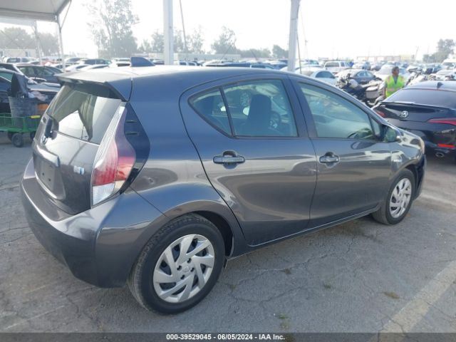 Photo 3 VIN: JTDKDTB30F1587373 - TOYOTA PRIUS C 