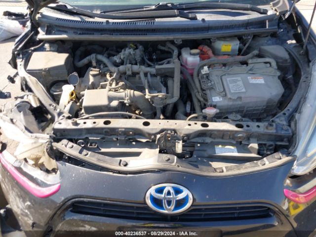 Photo 9 VIN: JTDKDTB30G1119239 - TOYOTA PRIUS C 