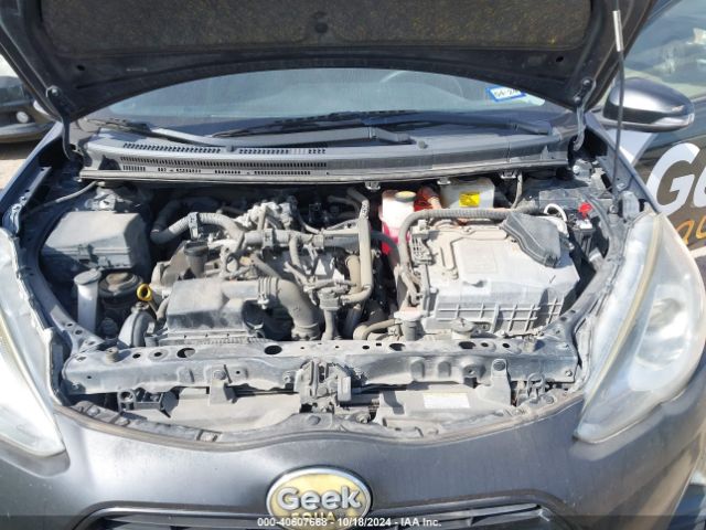 Photo 9 VIN: JTDKDTB30G1123002 - TOYOTA PRIUS C 