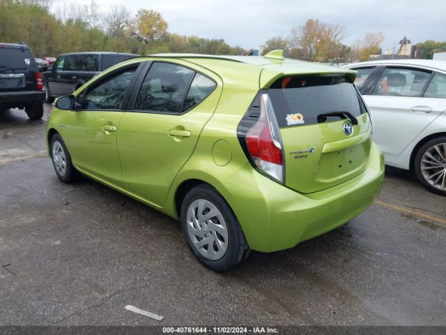 Photo 2 VIN: JTDKDTB30G1131794 - TOYOTA PRIUS C 