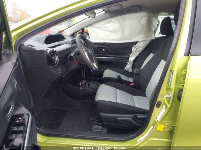 Photo 4 VIN: JTDKDTB30G1131794 - TOYOTA PRIUS C 