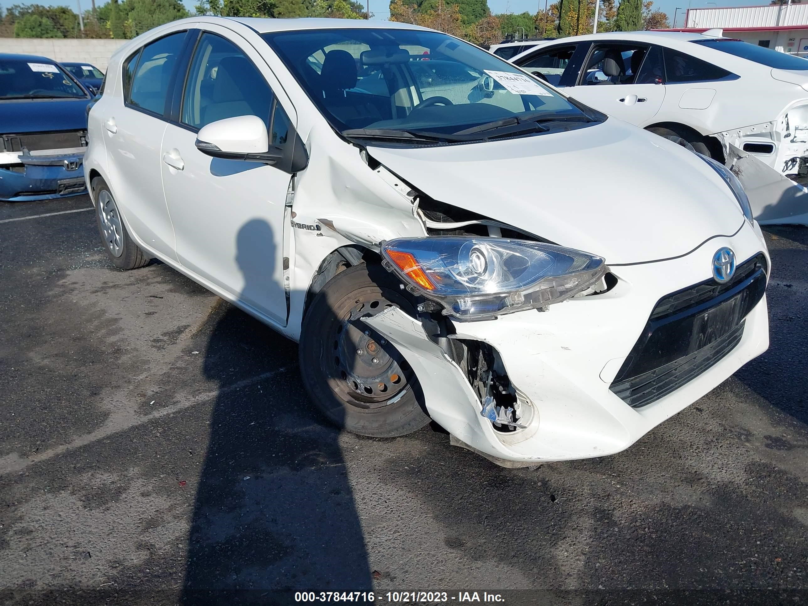 Photo 5 VIN: JTDKDTB30G1135148 - TOYOTA PRIUS C 