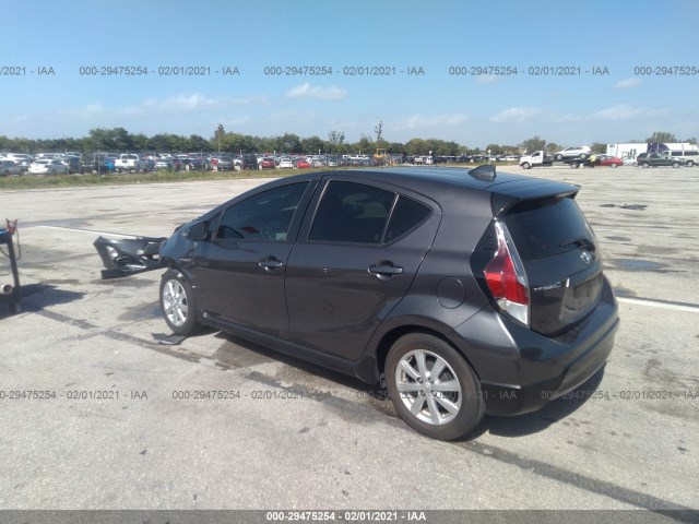 Photo 2 VIN: JTDKDTB30H1597355 - TOYOTA PRIUS C 