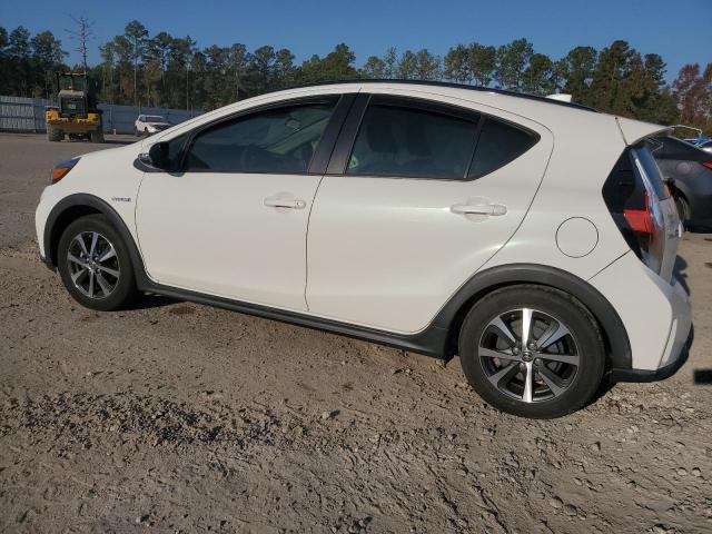 Photo 1 VIN: JTDKDTB30J1602804 - TOYOTA PRIUS C 