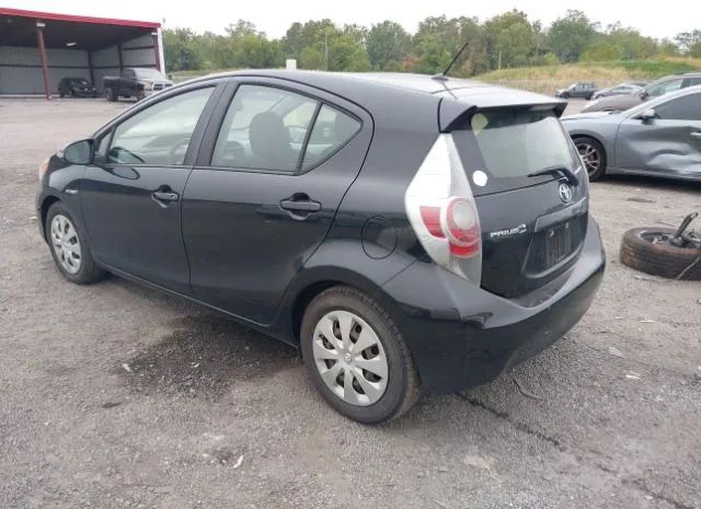 Photo 2 VIN: JTDKDTB31C1027504 - TOYOTA PRIUS C 