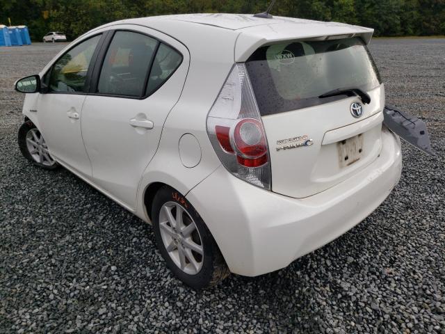 Photo 2 VIN: JTDKDTB31C1027616 - TOYOTA PRIUS C 