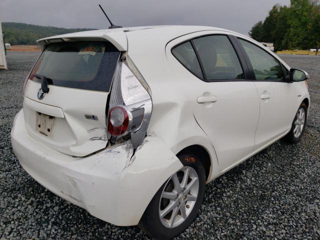 Photo 3 VIN: JTDKDTB31C1027616 - TOYOTA PRIUS C 