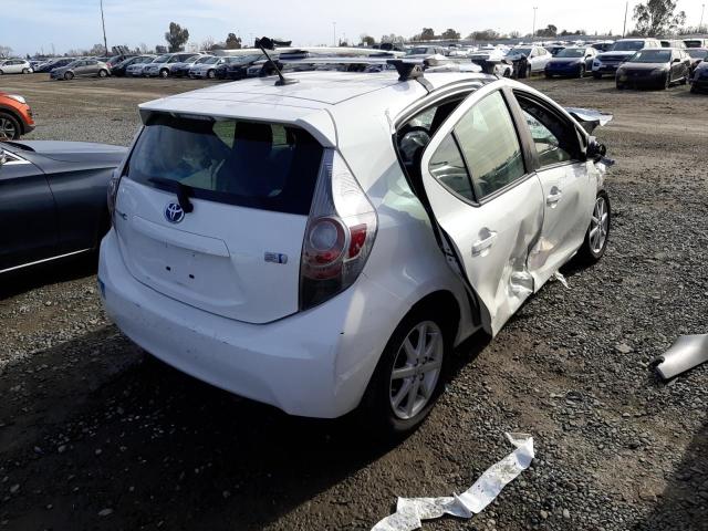 Photo 2 VIN: JTDKDTB31C1508563 - TOYOTA PRIUS C 