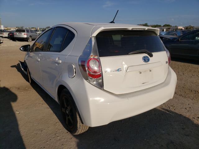 Photo 2 VIN: JTDKDTB31C1509440 - TOYOTA PRIUS C 