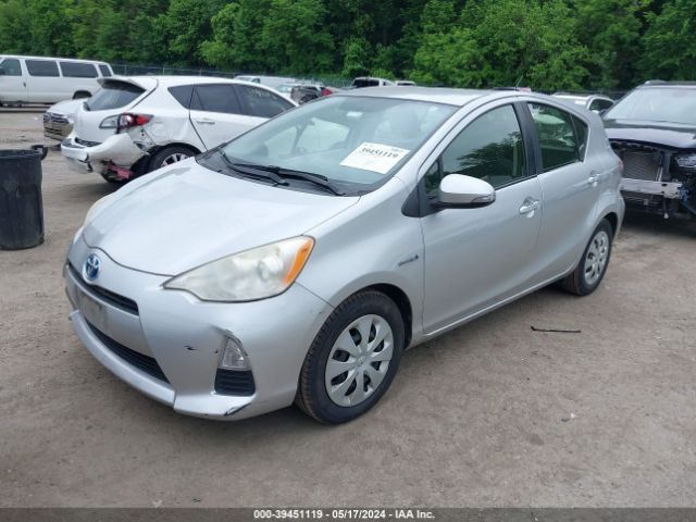 Photo 1 VIN: JTDKDTB31C1520731 - TOYOTA PRIUS C 